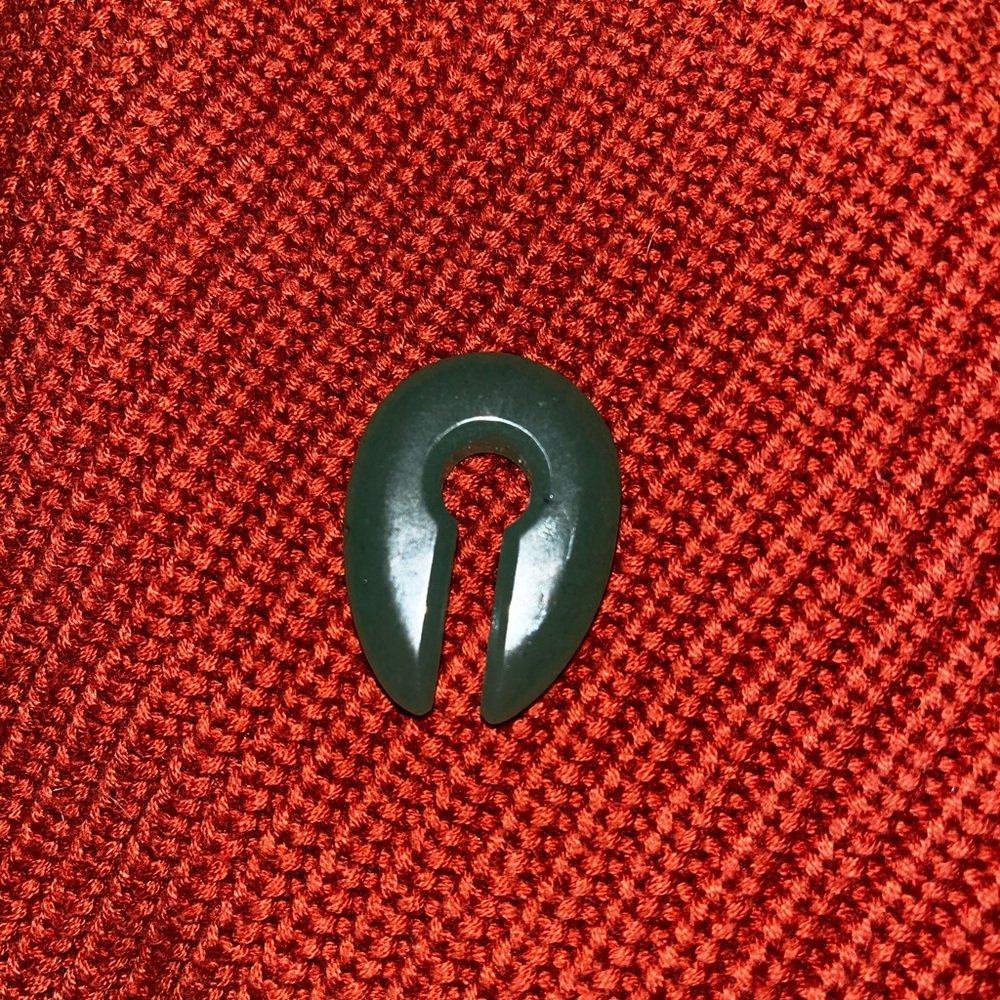 0 Gauge - 8mm Jade Pincher For Stretched Piercings
